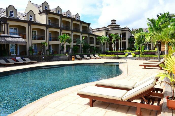 Imagen general del Hotel Sunset Reef Resort and Spa. Foto 7