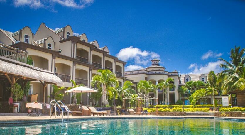 Imagen general del Hotel Sunset Reef Resort and Spa. Foto 9