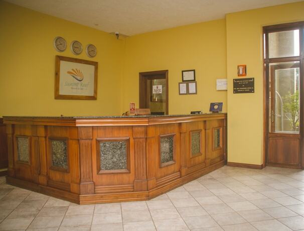 Imagen general del Hotel Sunset Reef Resort and Spa. Foto 16