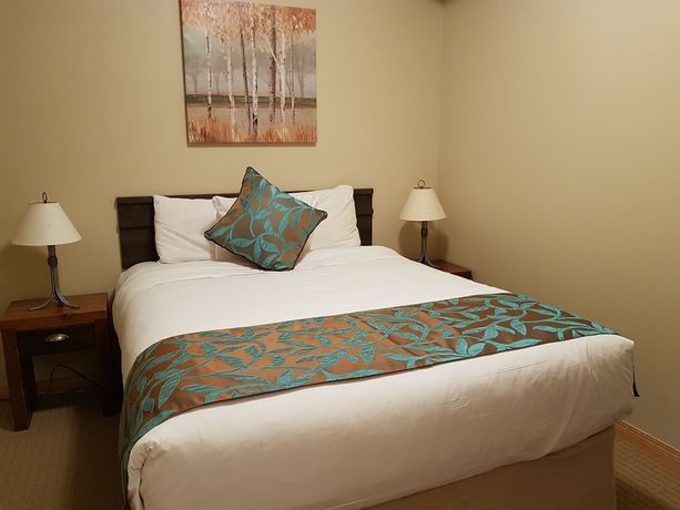 Imagen de la habitación del Hotel Sunset Resorts Canmore And Spa. Foto 8