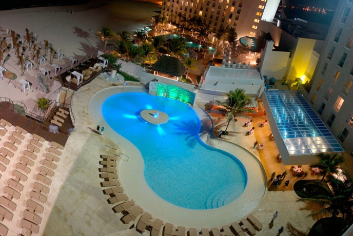 Imagen de la piscina del Hotel Sunset Royal Beach Resort - All Inclusive. Foto 14
