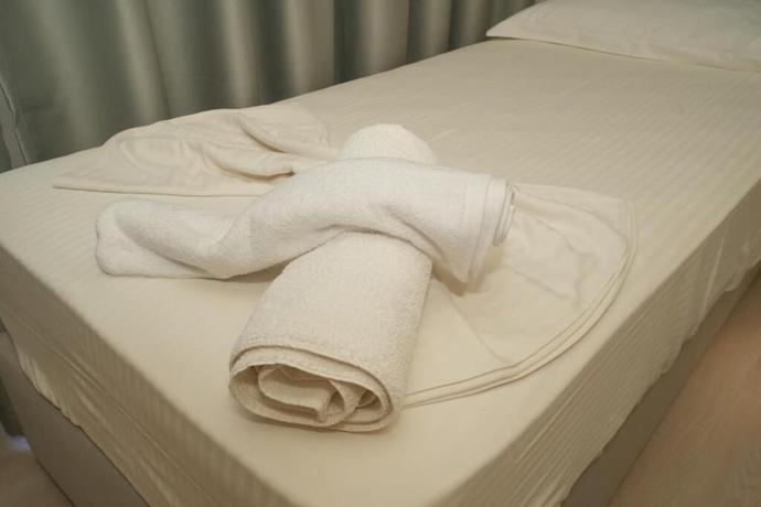 Imagen de la habitación del Hotel Sunset, Rrashbull. Foto 8