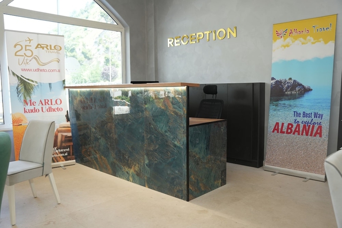 Imagen de los interiores del Hotel Sunset, Rrashbull. Foto 16
