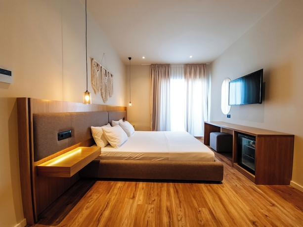Imagen de la habitación del Hotel Sunset Shoreline Saranda. Foto 12