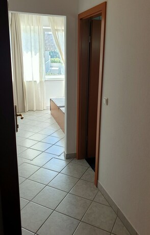 Imagen de la habitación del Hotel Sunset Split Rooms. Foto 4