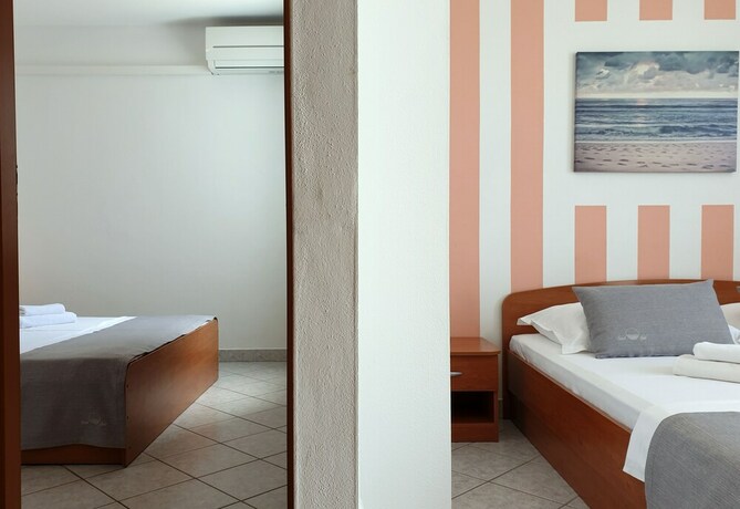 Imagen de la habitación del Hotel Sunset Split Rooms. Foto 8