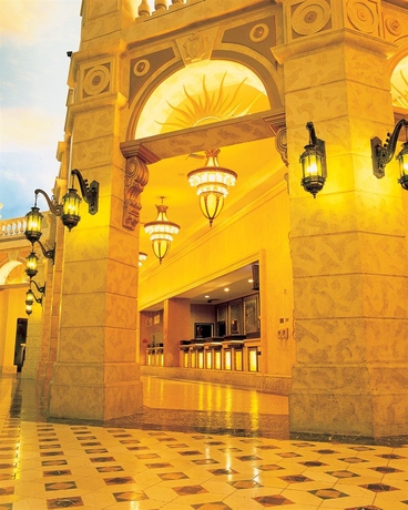 Imagen de los interiores del Hotel Sunset Station and Casino. Foto 9