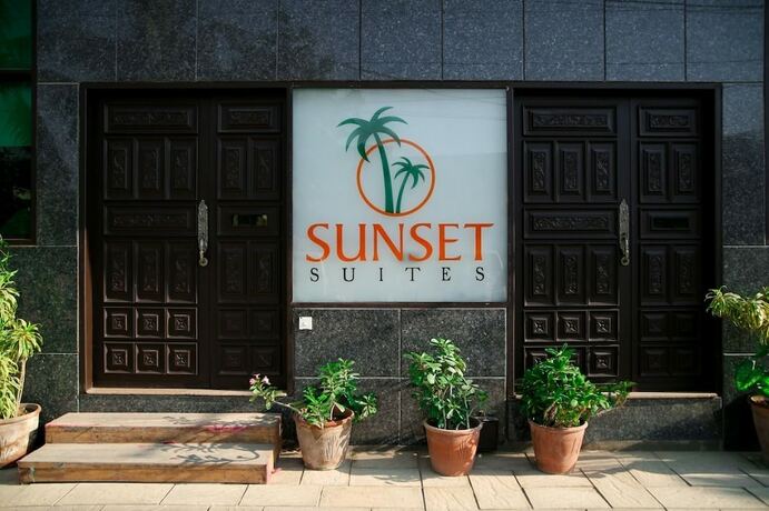 Imagen general del Hotel Sunset Suites. Foto 1