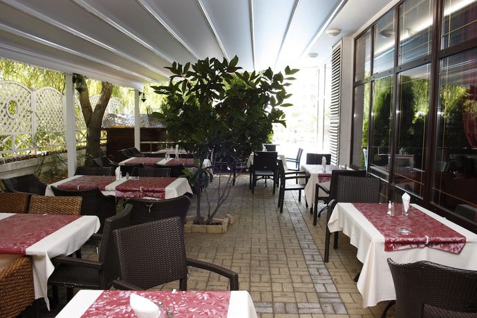 Imagen del bar/restaurante del Hotel Sunset, Sveti Vlas . Foto 5