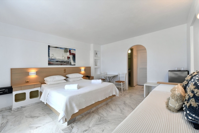 Imagen de la habitación del Hotel Sunset View. Foto 9