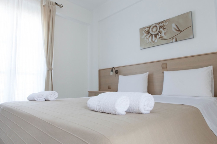 Imagen de la habitación del Hotel Sunset View. Foto 14