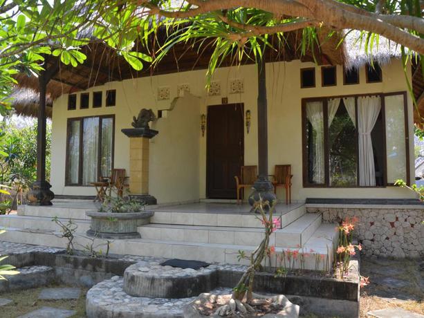 Imagen general del Hotel Sunset Villa and Cafe Lembongan, Lembongan Island. Foto 1