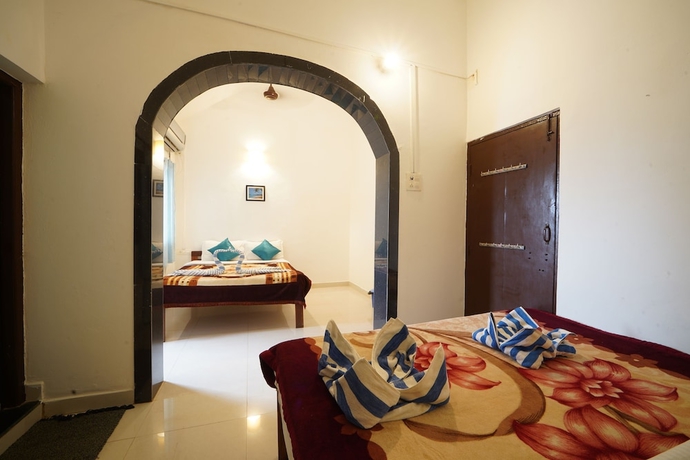 Imagen de la habitación del Hotel Sunset and Waves Resort. Foto 9