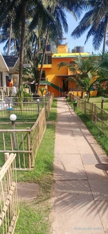 Imagen general del Hotel Sunset and Waves Resort. Foto 5