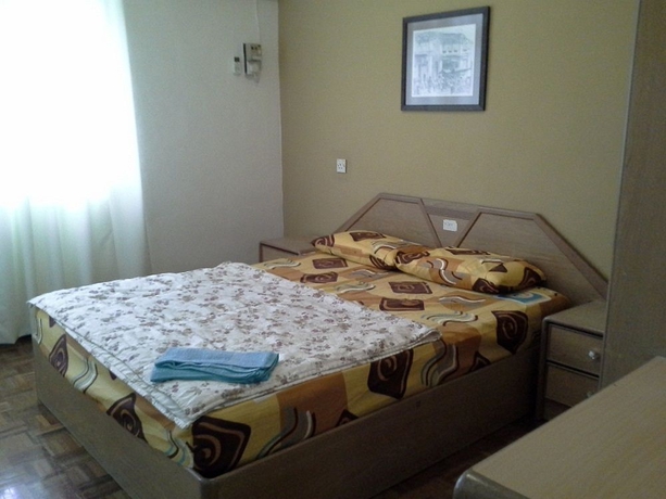 Imagen de la habitación del Hotel Sunshine Bayu Emas Apartment. Foto 7