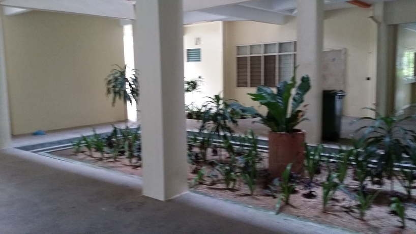 Imagen de los interiores del Hotel Sunshine Bayu Emas Apartment. Foto 12