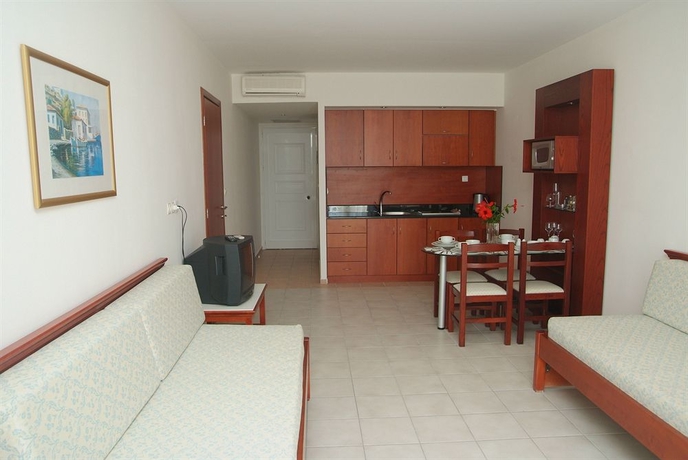 Imagen general del Hotel Sunshine Crete Village. Foto 3