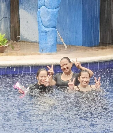 Imagen general del Hotel Sunshine Inn Resort Matabungkay. Foto 18