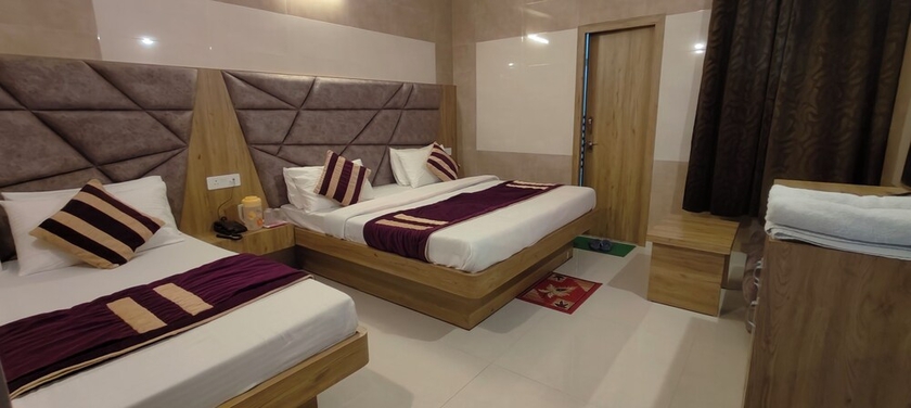 Imagen de la habitación del Hotel Sunshine, Katra. Foto 2