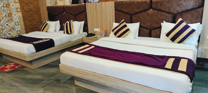 Imagen de la habitación del Hotel Sunshine, Katra. Foto 4