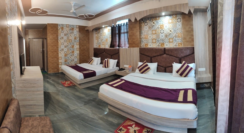 Imagen de la habitación del Hotel Sunshine, Katra. Foto 12