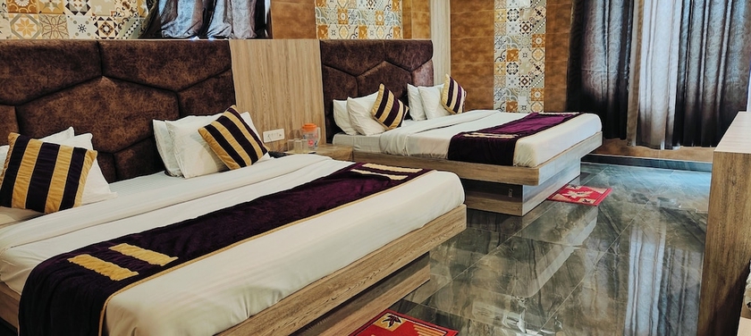 Imagen de la habitación del Hotel Sunshine, Katra. Foto 13