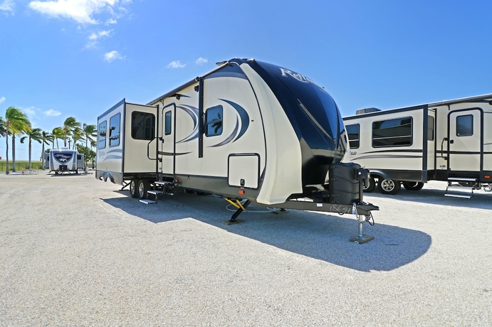Imagen de la habitación del Hotel Sunshine Key RV Resort and Marina. Foto 9