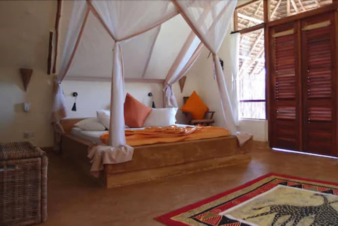 Imagen de la habitación del Hotel Sunshine Marine Lodge. Foto 11