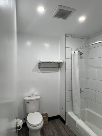 Imagen de la habitación del Hotel Sunshine Motel, Long Beach. Foto 16