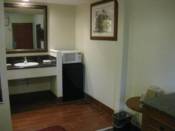 Imagen de la habitación del Hotel Sunshine Motel, San Bernardino. Foto 6