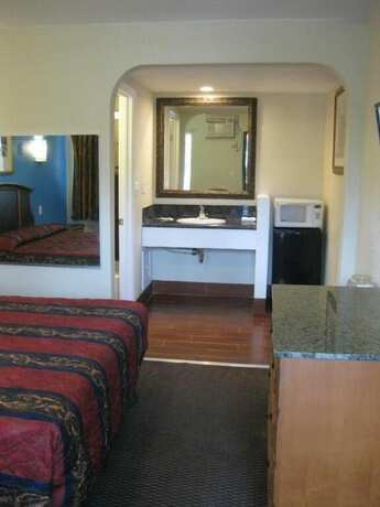 Imagen de la habitación del Hotel Sunshine Motel, San Bernardino. Foto 8