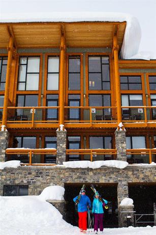 Imagen de los exteriores del Hotel Sunshine Mountain Lodge. Foto 6