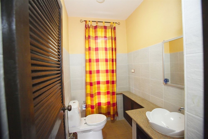 Imagen de la habitación del Hotel Sunshine Residence. Foto 8