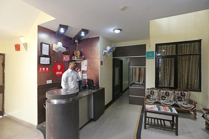 Imagen de los interiores del Hotel Sunshine Residency. Foto 16