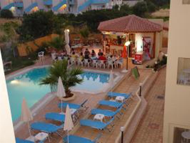 Imagen general del Hotel Sunshine Studios and Apartments. Foto 7