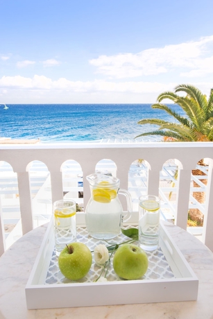 Imagen de la habitación del Hotel Sunshine, Thira Municipal Unit. Foto 3