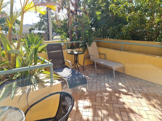 Imagen de la habitación del Hotel Sunshine Towers. Foto 18