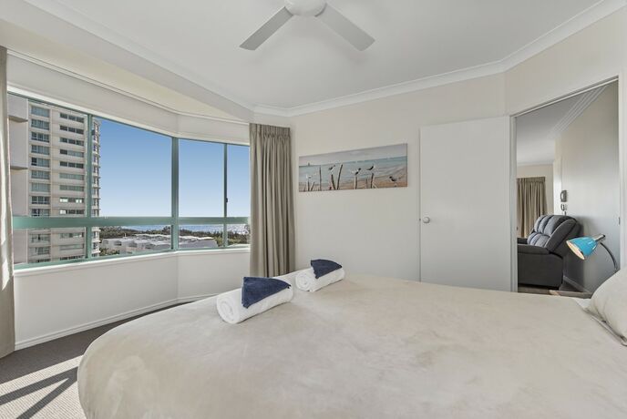 Imagen de la habitación del Hotel Sunshine Towers. Foto 19