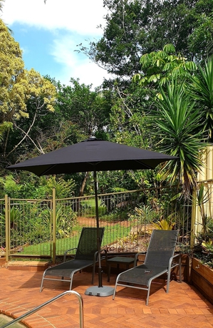 Imagen de la piscina del Hotel Sunshine Valley Cottages. Foto 17