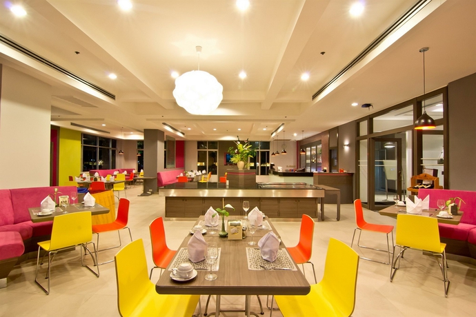 Imagen del bar/restaurante del Hotel Sunshine Vista. Foto 1