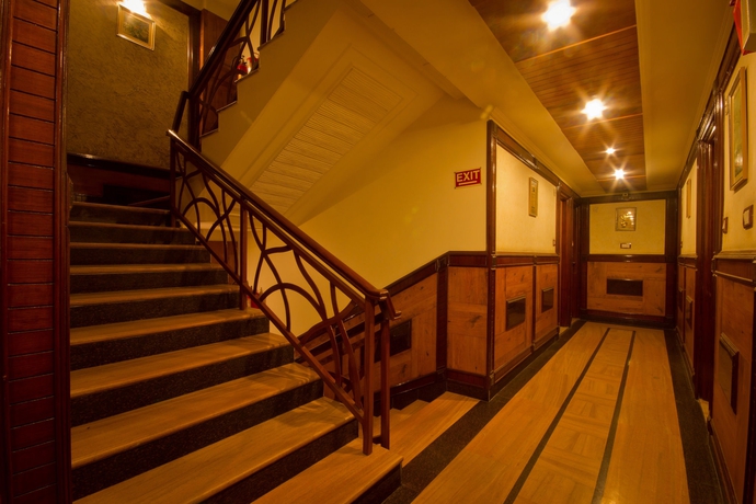Imagen de los interiores del Hotel Sunstar Grand. Foto 13
