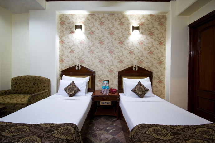Imagen de la habitación del Hotel Sunstar Grand. Foto 8