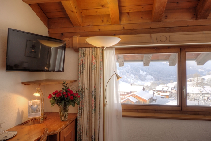 Imagen de la habitación del Hotel Sunstar Klosters. Foto 4