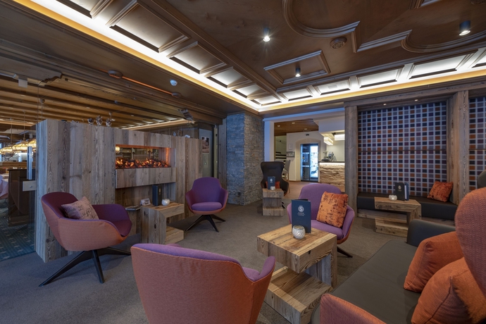 Imagen de los interiores del Hotel Sunstar Klosters. Foto 17