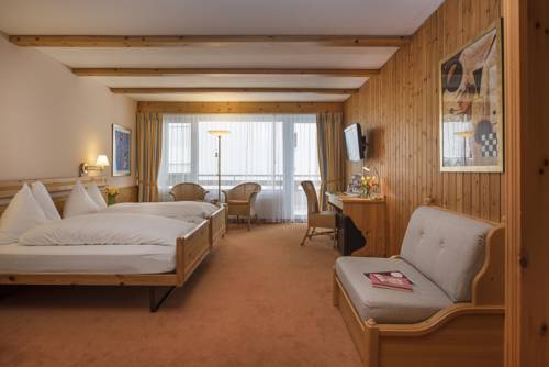 Imagen de la habitación del Hotel Sunstar Lenzerheide. Foto 4