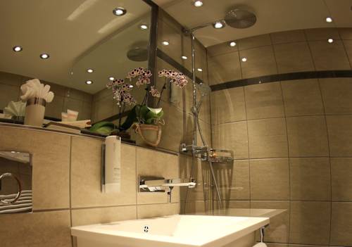 Imagen de la habitación del Hotel Sunstar Lenzerheide. Foto 14