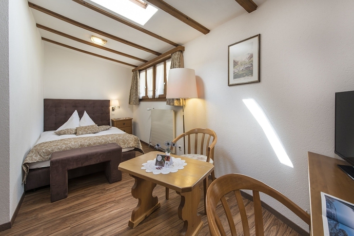 Imagen de la habitación del Hotel Sunstar Saas-fee. Foto 3