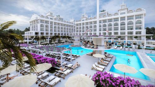 Imagen general del Hotel Sunthalias & Resorts Ultra All Inclusive. Foto 1