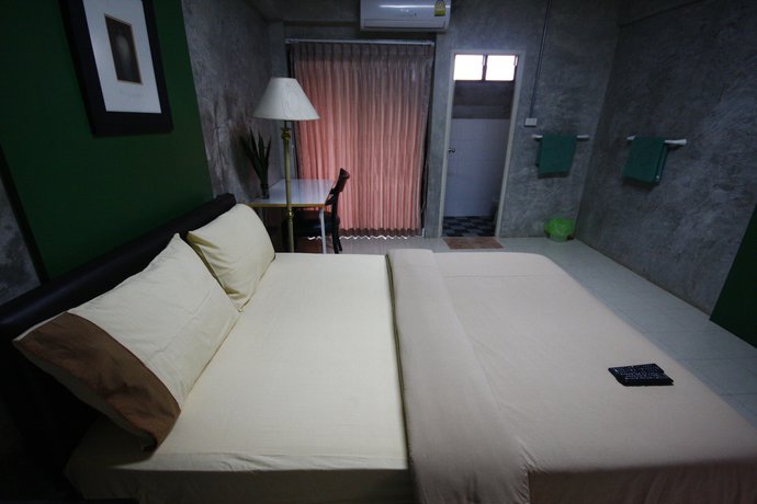 Imagen de la habitación del Hotel Suntisuk Place. Foto 17