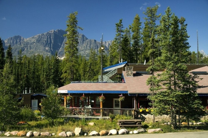 Imagen general del Hotel Sunwapta Falls Rocky Mountain Lodge. Foto 1